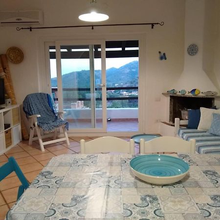 Capo Blu - Santa Margherita Di Pula Villa Eksteriør billede