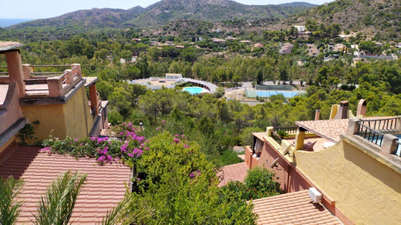 Capo Blu - Santa Margherita Di Pula Villa Eksteriør billede
