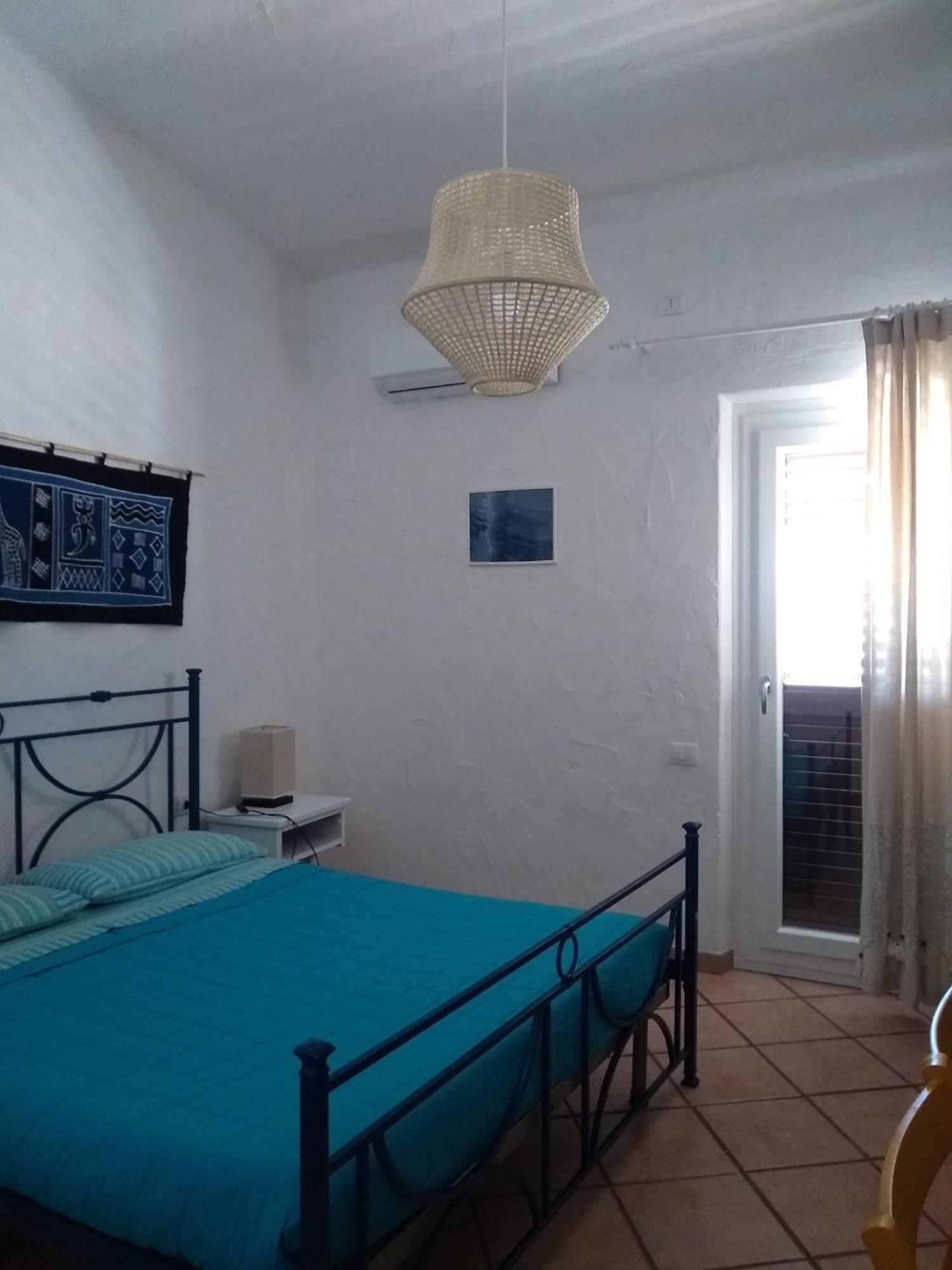 Capo Blu - Santa Margherita Di Pula Villa Eksteriør billede